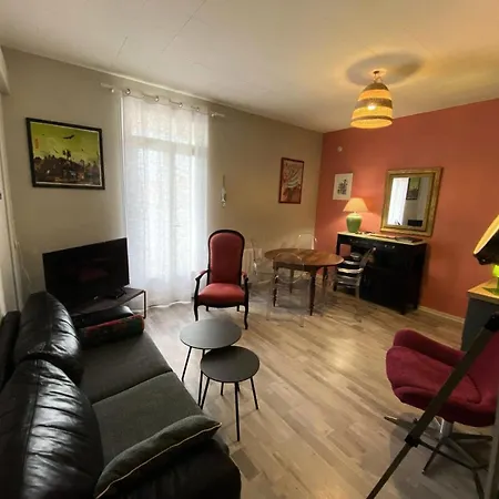 De France - 144 - En Plein Coeur Du Vieux Mae-4161 Apartment *