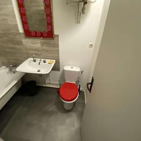De France - 144 - En Plein Coeur Du Vieux Mae-4161 Apartmán
